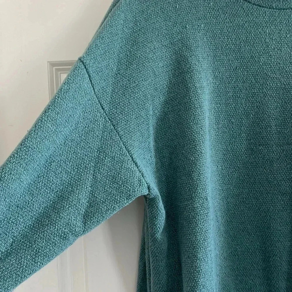 LUSH Women’s Small Teal Mock Neck Crop Oversized Sweater - Picture 4 of 7